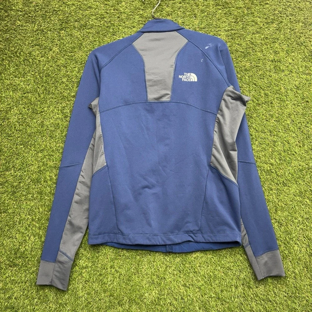 The North Face shop confidence